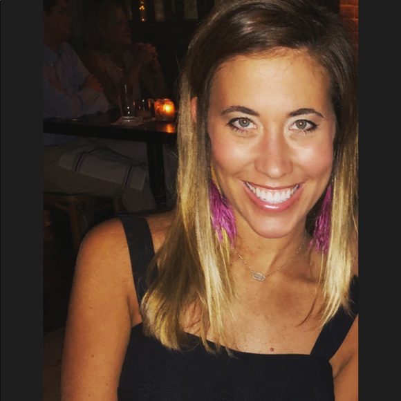 Meet your posher! - Picture 1 of 1